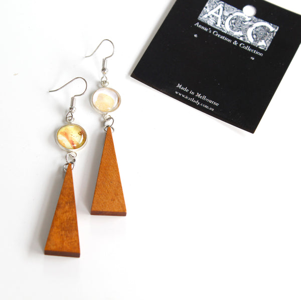 Earing-Prints parts & wood